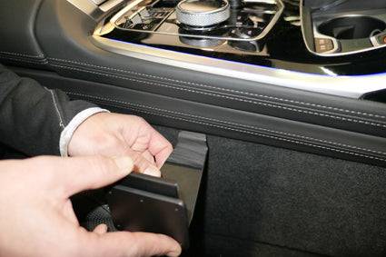 ProClip BMW X7 2019-2022 Kačenje na konzolu slika 2