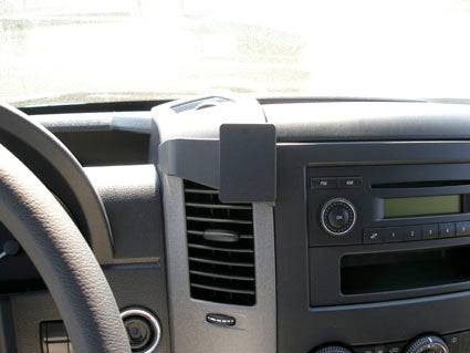 ProClip Volkswagen Crafter 2007-2016 Centralno kačenje slika 5