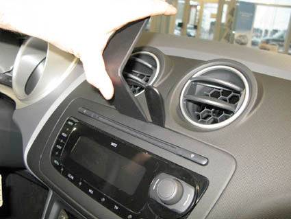 ProClip Seat Ibiza 2009-2017 Centralno kačenje slika 2