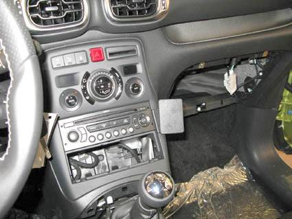 ProClip Citroen C3 Picasso 2009-2018 Ugaono kačenje slika 5
