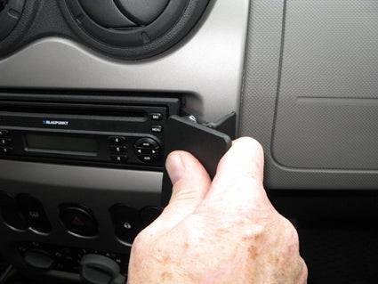 ProClip Dacia Logan 2009-2013 Ugaono kačenje slika 3