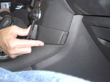 ProClip Land Rover Discovery 4 2010-2017 Ugaono kačenje slika 3