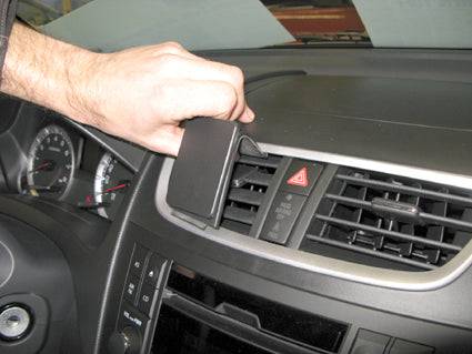 ProClip Suzuki Swift 2011-2017 Centralno kačenje slika 2