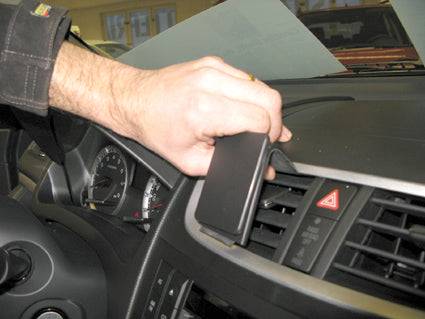 ProClip Suzuki Swift 2011-2017 Centralno kačenje slika 3