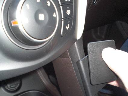 ProClip Hyundai Grand Santa Fe 2013-2018 Ugaono kačenje slika 3