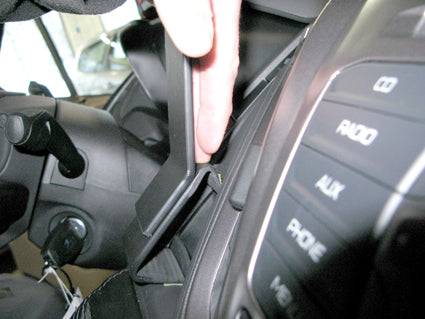 ProClip Ford Tourneo 2014-2018 Centralno kačenje slika 4