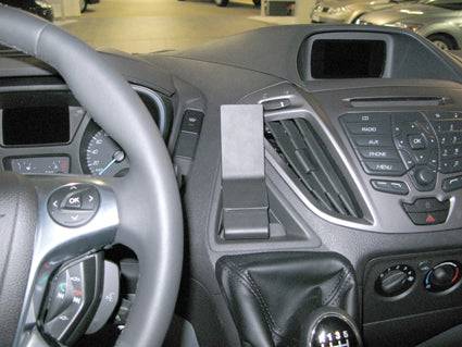 ProClip Ford Tourneo 2014-2018 Centralno kačenje slika 5