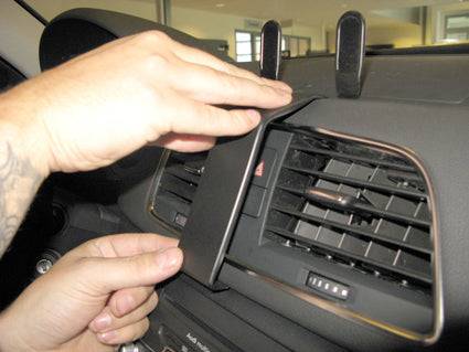 ProClip Audi Q3 2012-2018 Centralno kačenje slika 3