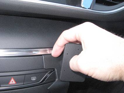 ProClip Peugeot 308 2014-2021 Ugaono kačenje slika 4