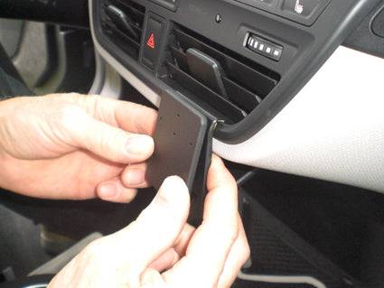 ProClip BMW i3 2014-2022 Centralno kačenje slika 4
