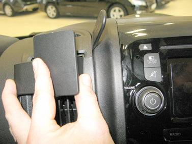 ProClip Opel Movano 2023- Centralno kačenje slika 4