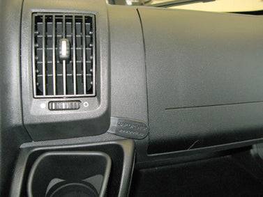 ProClip Opel Movano 2023- Ugaono kačenje slika 2
