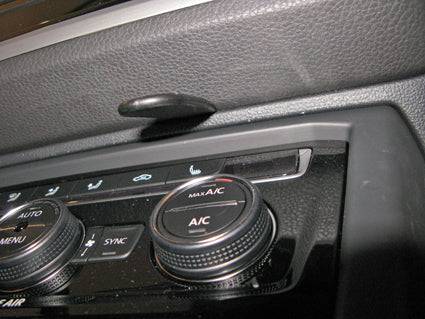 ProClip VW Touran 2016-2022 Ugaono kačenje slika 2