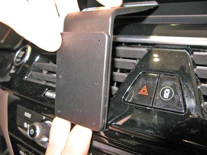 ProClip za BMW serija 5 G30, G31, 2018-2023 slika 2