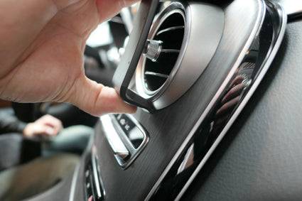 ProClip Mercedes GLC 2020-2022 Ugaono kačenje slika 4